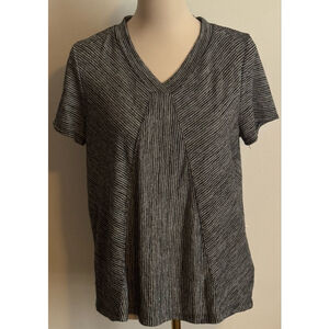 Women's Jillian N Petite PM Black White Striped Short Sleeve Tee